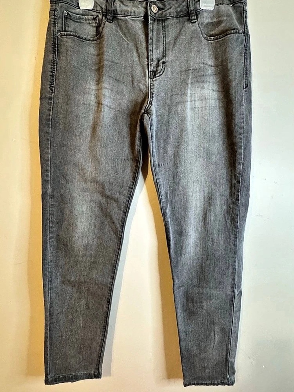 Kensie Knockout Skinny Gray Skinny Jeans Waist 31, Sz 12 - Picture 1 of 5